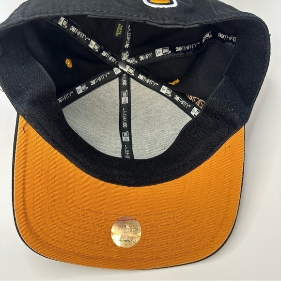 SAN FRANCISCO SF GIANTS 2010 WORLD SERIES CHAMPIONS NEW ERA LOCKER ROOM CAP HAT - Picture 7 of 8